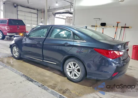 2014 Hyundai Sonata Gls z USA, uszkodzony, nr VIN 5NPEB4AC6EH825082